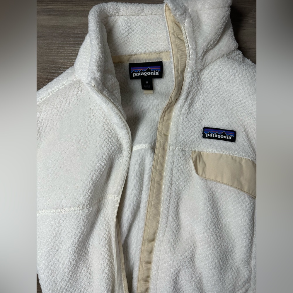 Patagonia lightweight jacket
